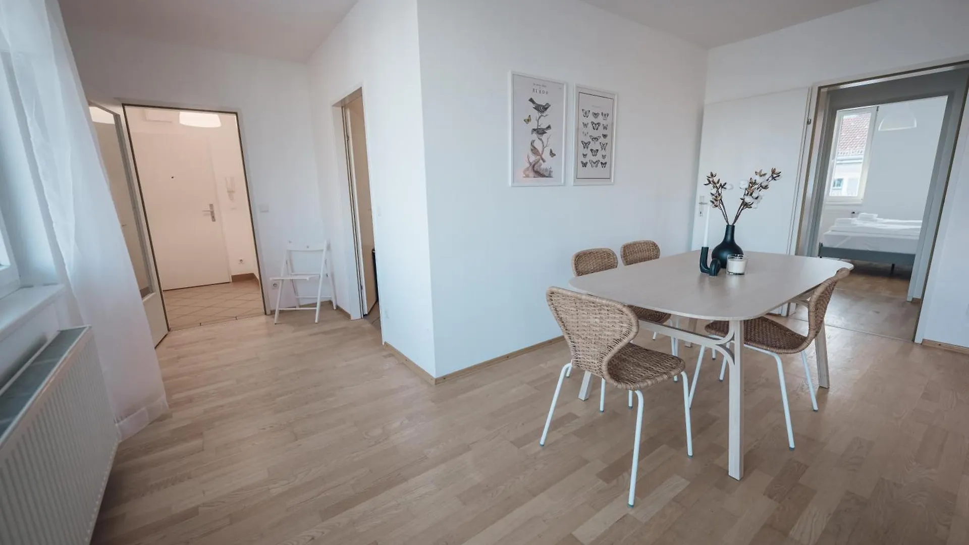 Beautiful Apartment With Balcony Vienna