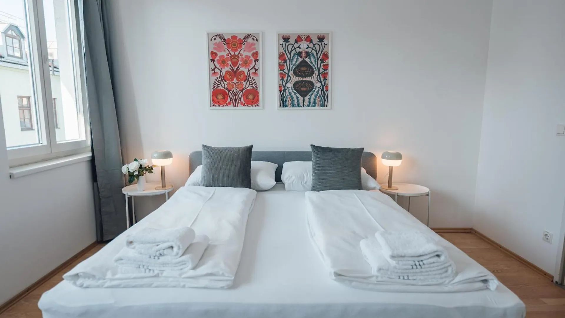 Beautiful Apartment With Balcony Vienna