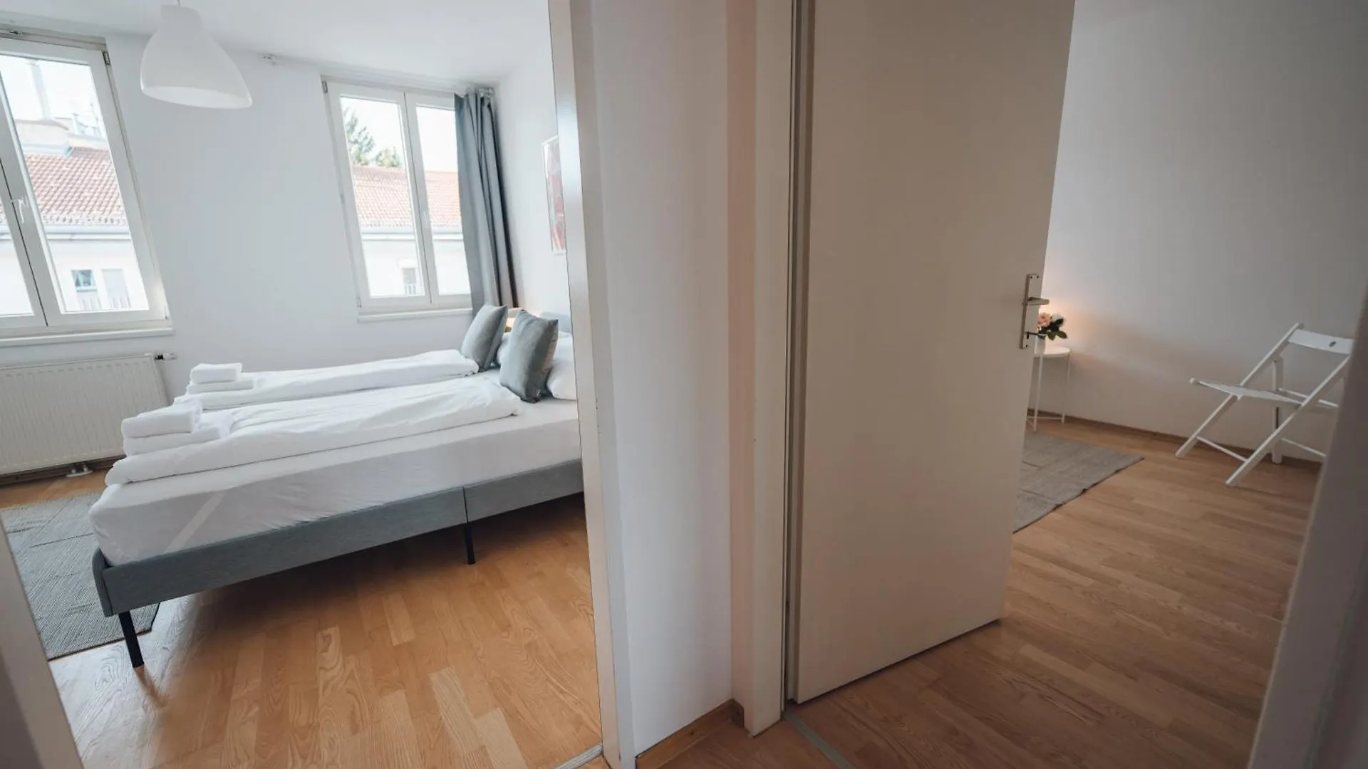Beautiful Apartment With Balcony Vienna
