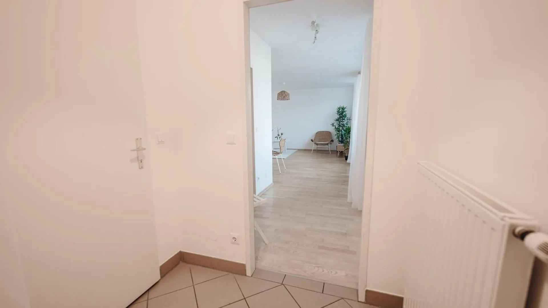 Beautiful Apartment With Balcony Vienna Austria